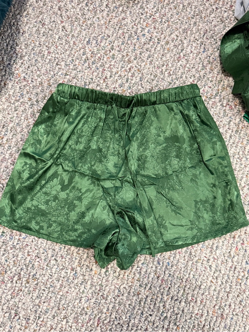 12th tribe green satin kimono & shorts set - Picture 5 of 6